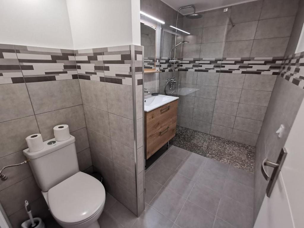 Maison Renovee A Marseillan Plage Экстерьер фото